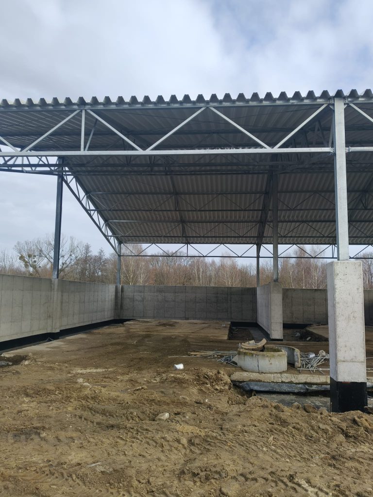 Wiata blaszana - Wołów 1